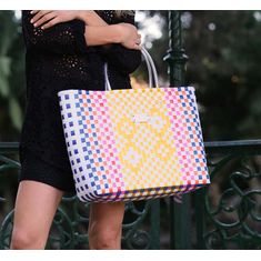 NURIA TOTE