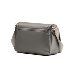 FINNY CARTERA CON SOLAPA