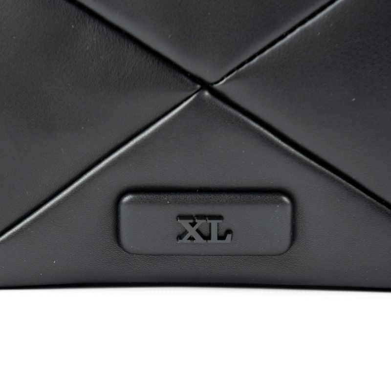 XV5WYI21C0701-D.jpg