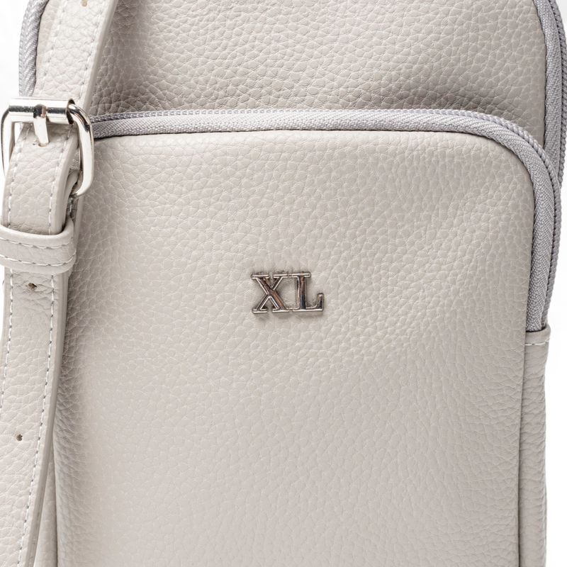 XV5WLI02C2806-D.jpg