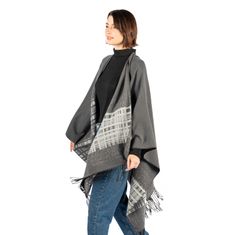 LUCKY PONCHO