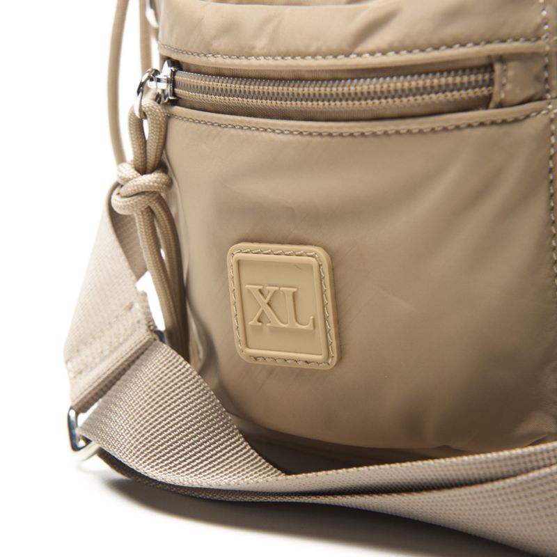 XT5SAY01C2823-D