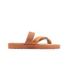 SOFIA OJOTA CON FAJA