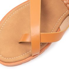 SOFIA OJOTA CON FAJA